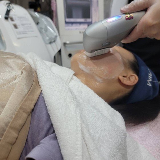 ALL_news_beautyshare_26H07_vcdnMO0Lat 台北中山區花漾: 雙音波療程進行